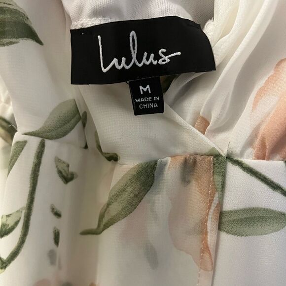Lulu's Romantic Possibilities Floral Maxi - Picture 3 of 3